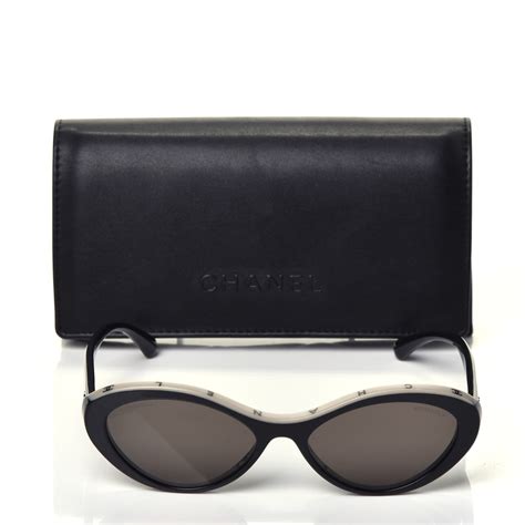 CHANEL 5416 Oval Sunglasses 